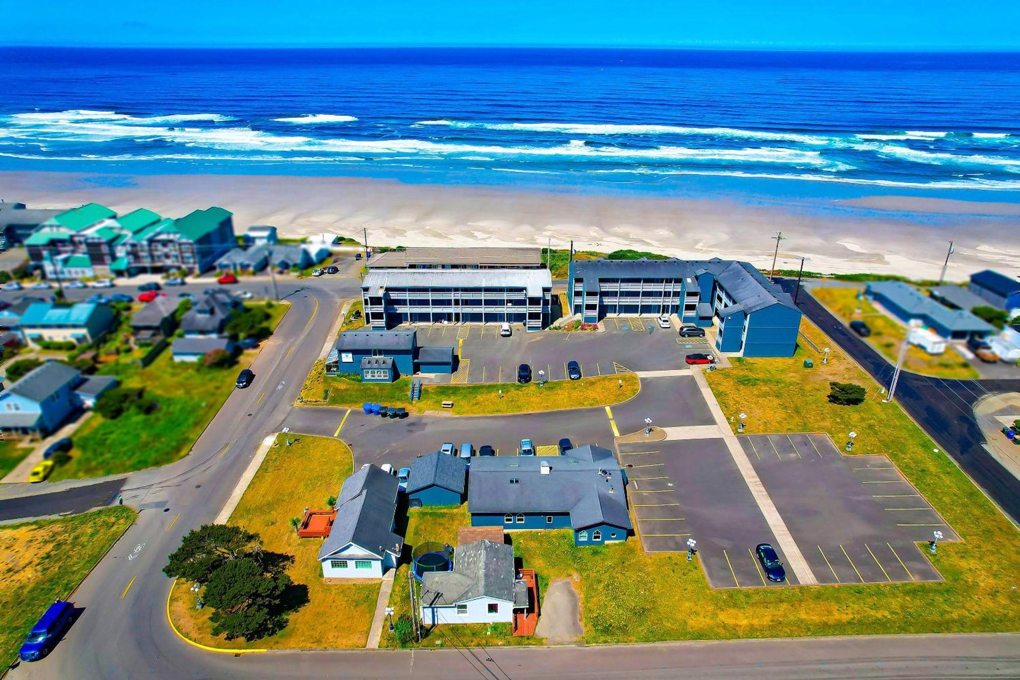 Oyo Waves Hotel Newport Or - Nye Beach Exterior foto